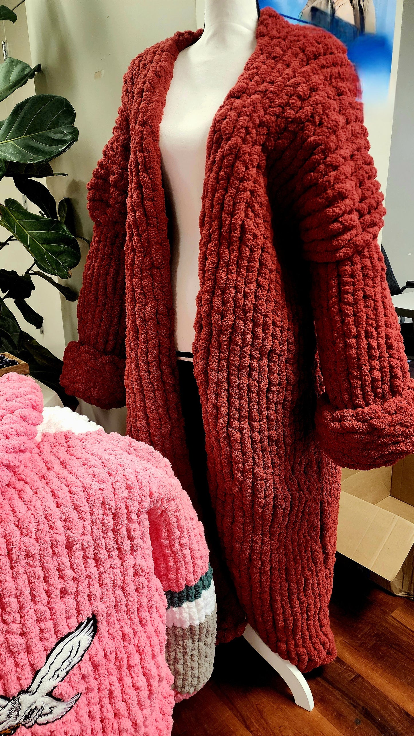 Oversized Fingerknitted Duster
