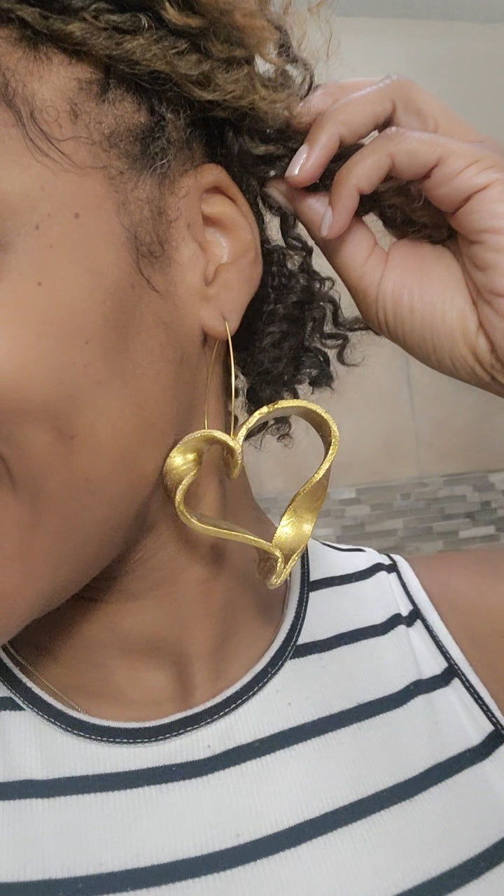Abstract Heart dangles
