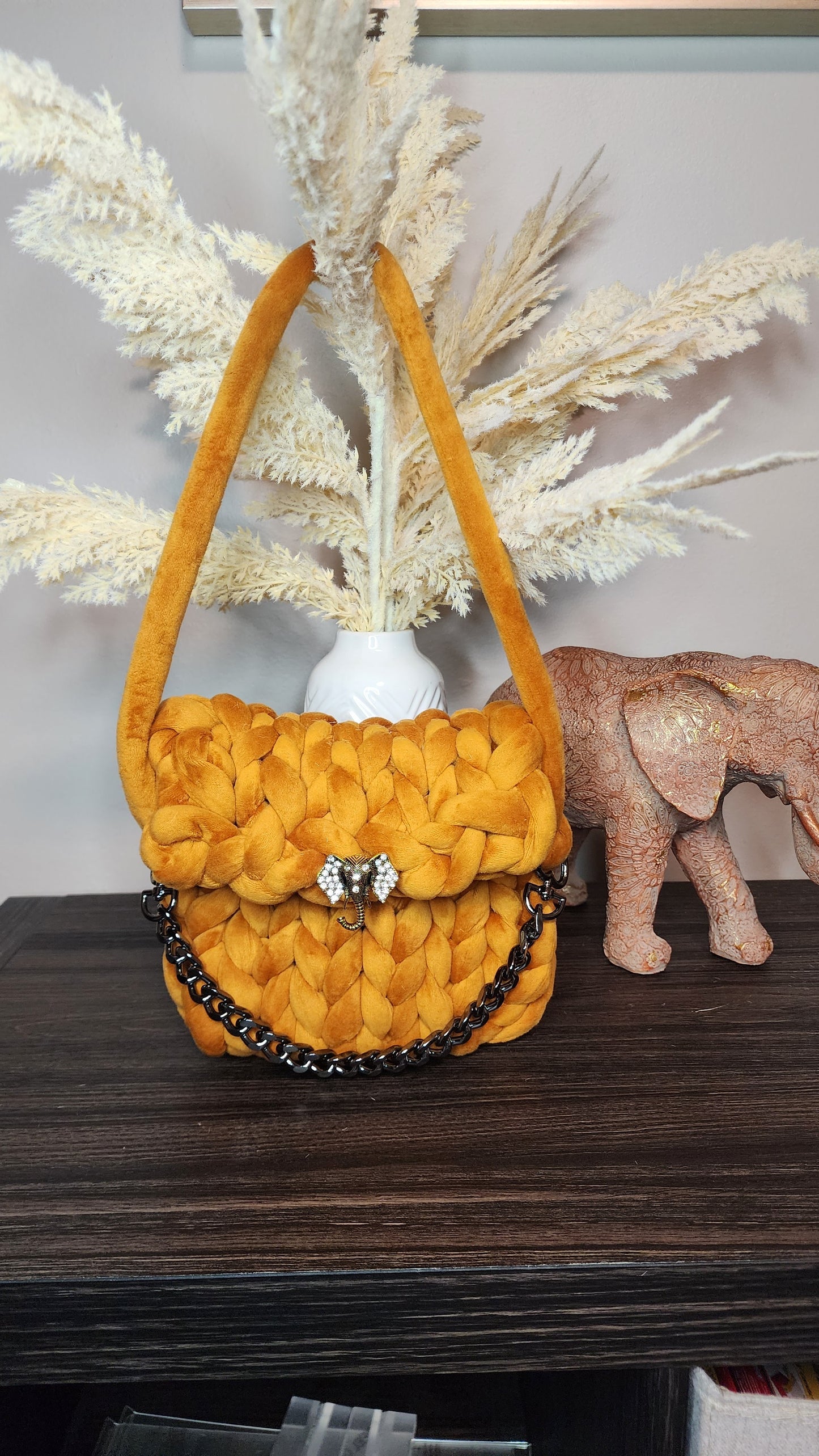 CREATIVE HANDBAG WORKSHOP